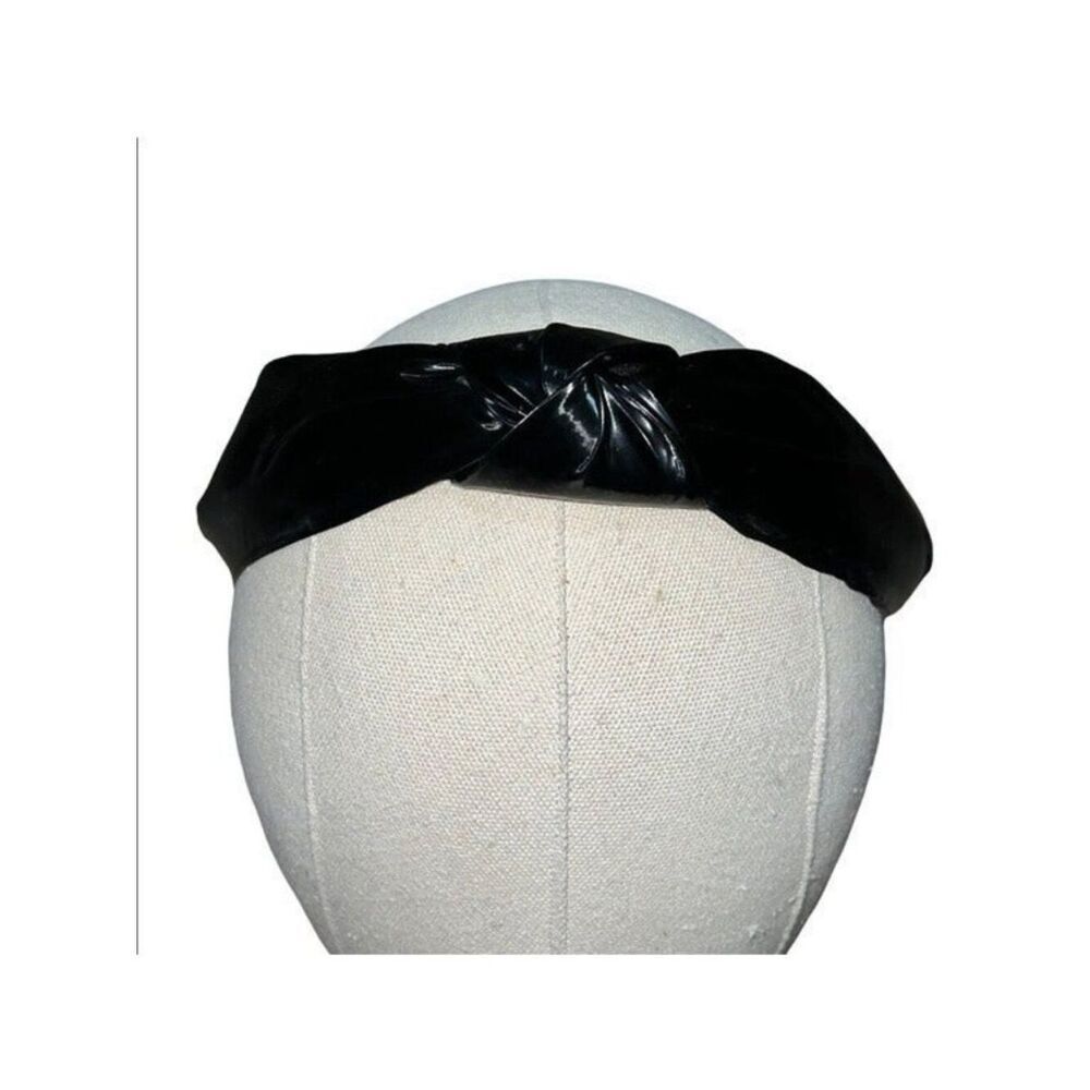 Cara New York Black Faux Patent Leather Knotted Headband One Size New